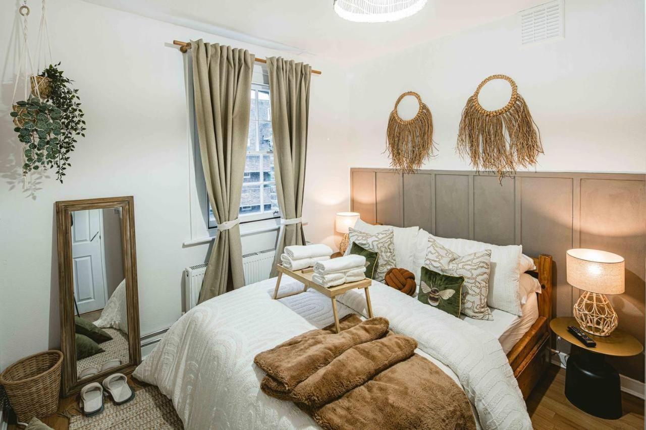 Apartament 1 Bedroom, 5 Minutes Walk To Angel Station, Londra